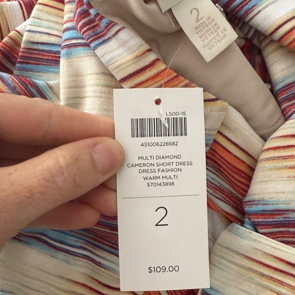 NWT Chicos Cameron Short Sleeve in Red Orange Diamond Size Large $109 Retail - Picture 7 of 11